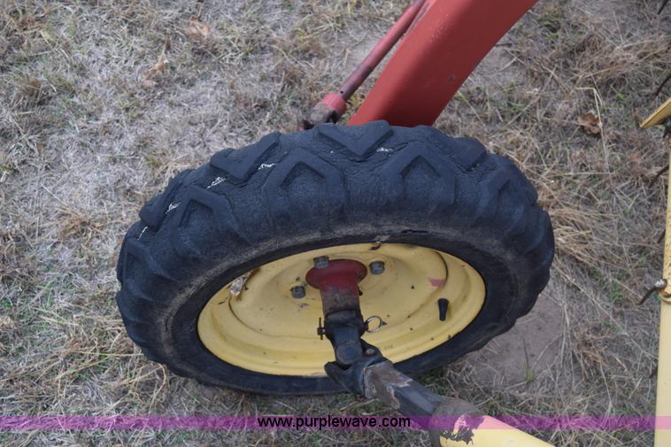 image for item K4909 (2) New Holland hay rakes