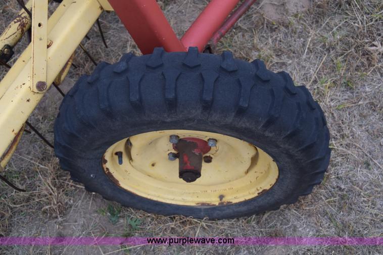 image for item K4909 (2) New Holland hay rakes