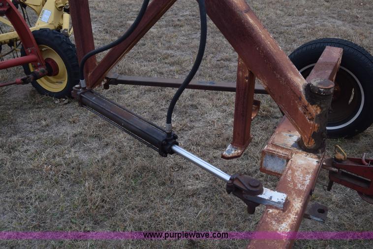 image for item K4909 (2) New Holland hay rakes