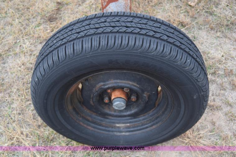 image for item K4909 (2) New Holland hay rakes