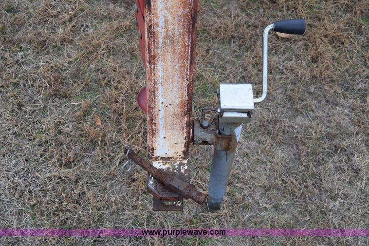 image for item K4909 (2) New Holland hay rakes