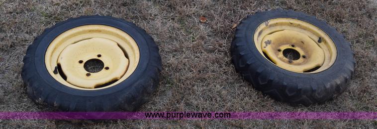 image for item K4909 (2) New Holland hay rakes