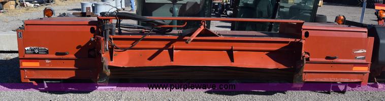 image for item K5756 Massey-Ferguson 9192 swather rotary head