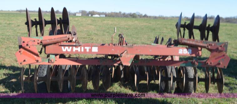 image for item K7594 White 252 disk