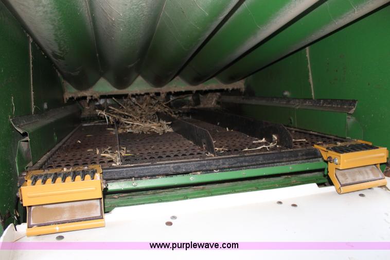 image for item L2365 1982 John Deere 6620 Side Hill combine