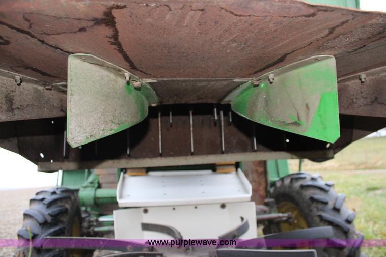 image for item L2365 1982 John Deere 6620 Side Hill combine