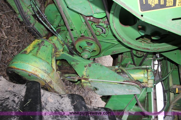 image for item L2365 1982 John Deere 6620 Side Hill combine
