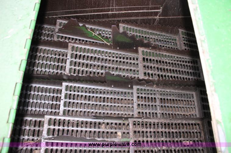 image for item L2365 1982 John Deere 6620 Side Hill combine