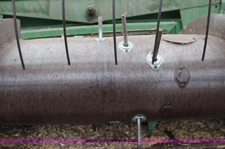 image for item L2365 1982 John Deere 6620 Side Hill combine