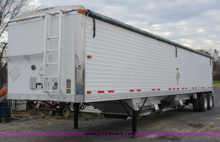 image for item L4535 2005 Timpte double hopper grain trailer