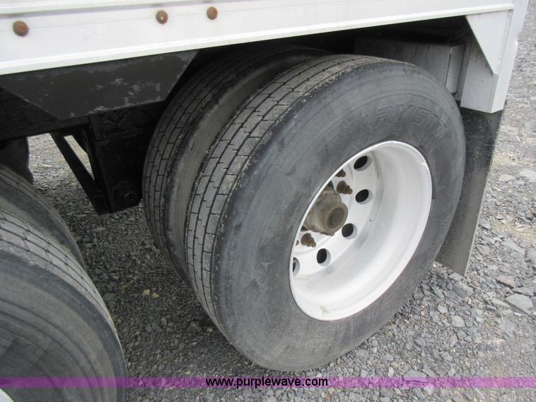 image for item L4535 2005 Timpte double hopper grain trailer