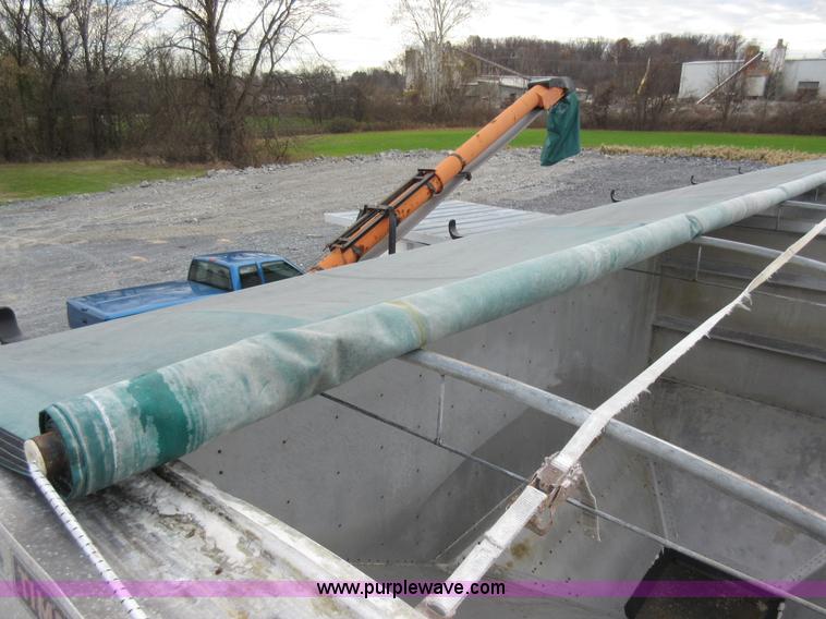 image for item L4535 2005 Timpte double hopper grain trailer