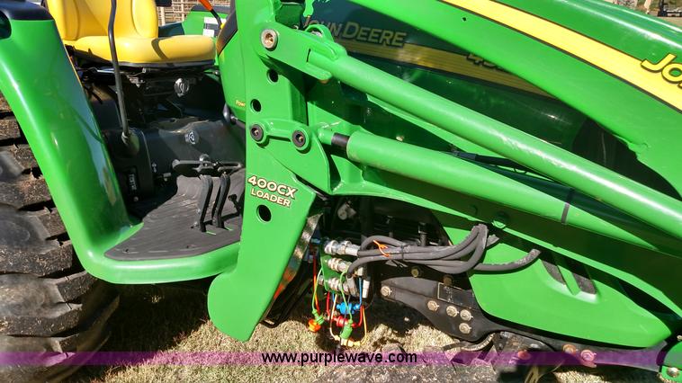 image for item L6024 2006 John Deere 4520 compact utility tractor