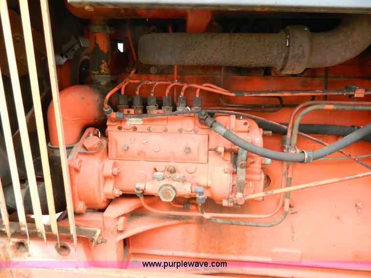 image for item L7275 Case 1170 tractor