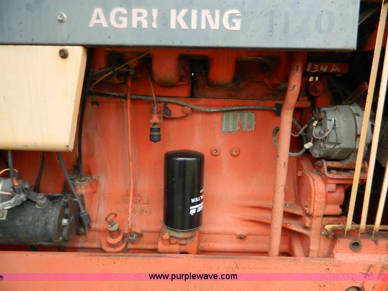 image for item L7275 Case 1170 tractor