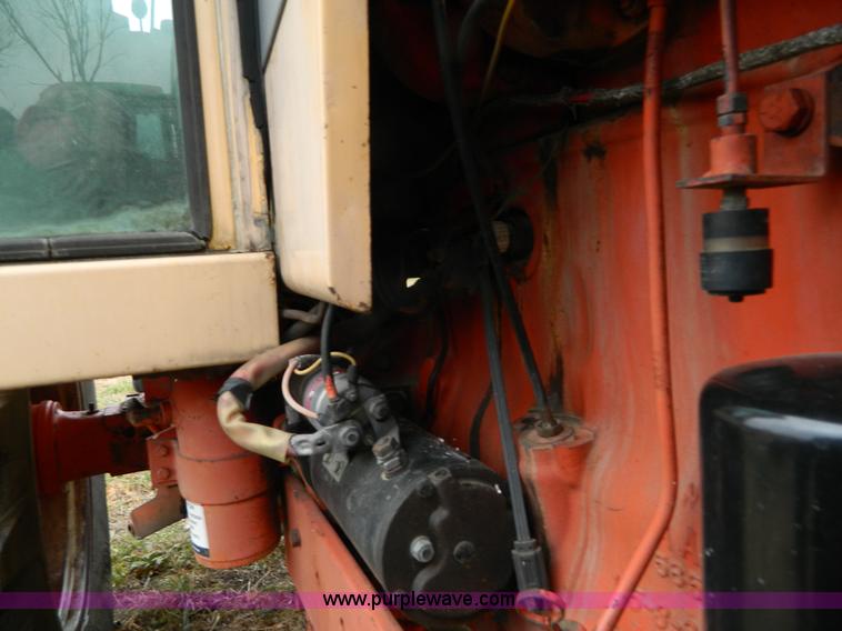 image for item L7275 Case 1170 tractor