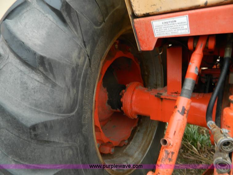 image for item L7275 Case 1170 tractor