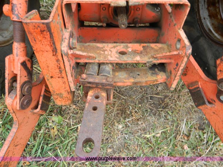 image for item L7275 Case 1170 tractor