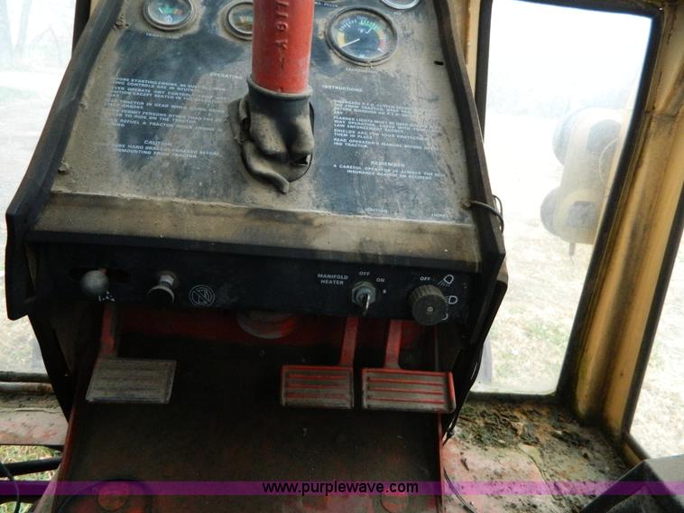 image for item L7275 Case 1170 tractor