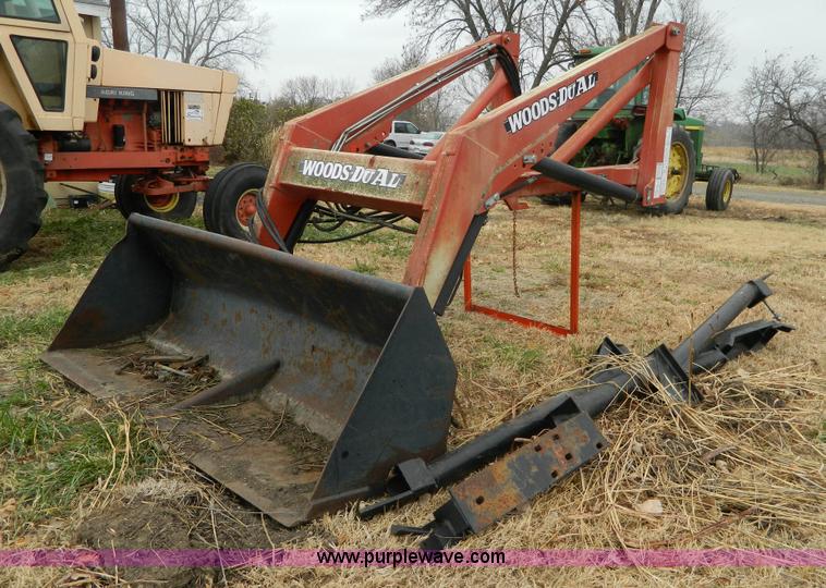 image for item L7276 Woods 3100 loader