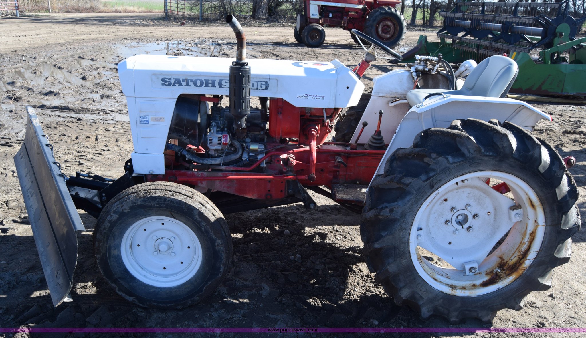 Satoh S650G tractor in Kinsley, KS Item BK9859 sold Purple Wave