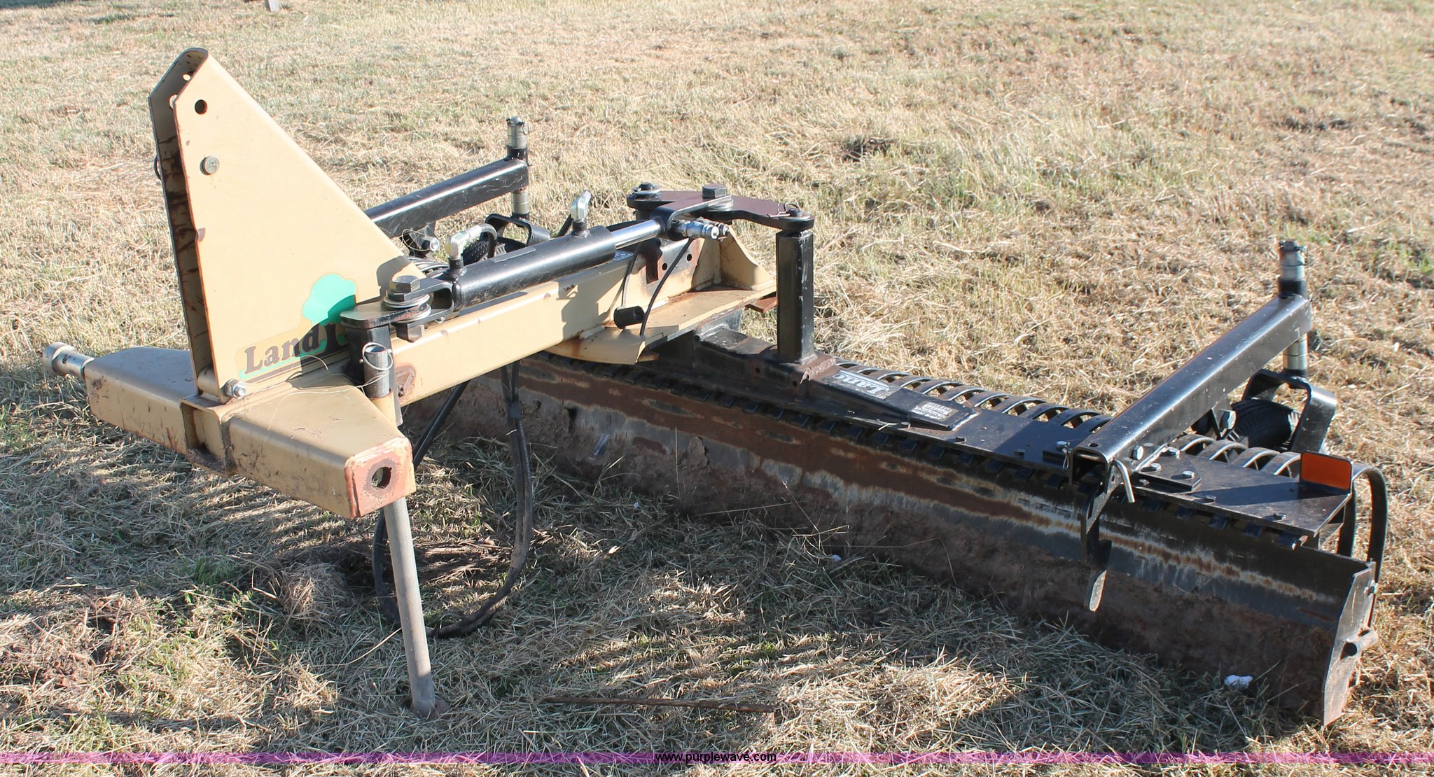 Land Pride LR2596 landscape rake in Hennessey, OK Item H8029 sold