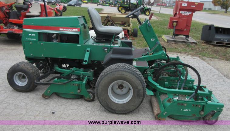 image for item BB9034 Ransoms AR250 fairway mower