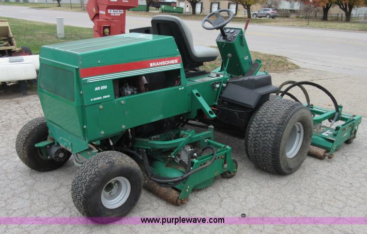 image for item BB9034 Ransoms AR250 fairway mower