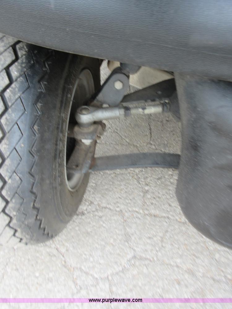 image for item BB9041 2011 Club Car Precident golf cart