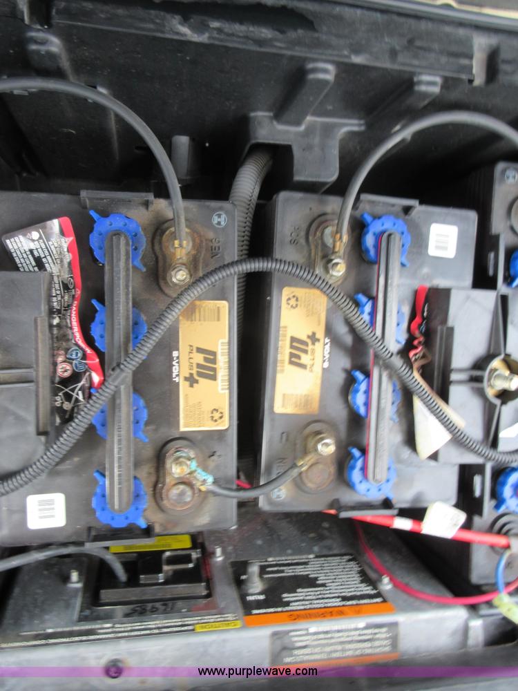 image for item BB9041 2011 Club Car Precident golf cart