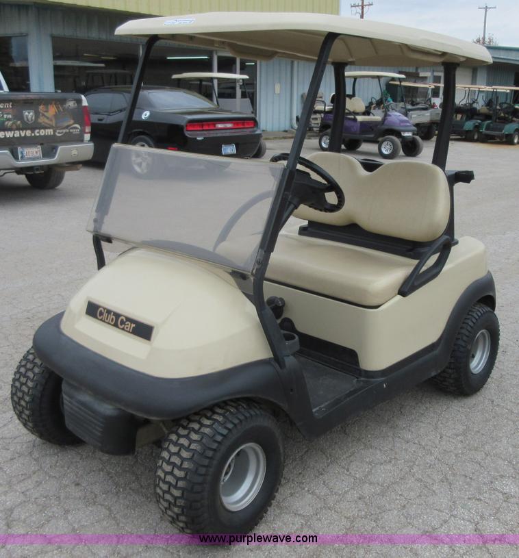 image for item BB9042 2010 Club Car Precident golf cart