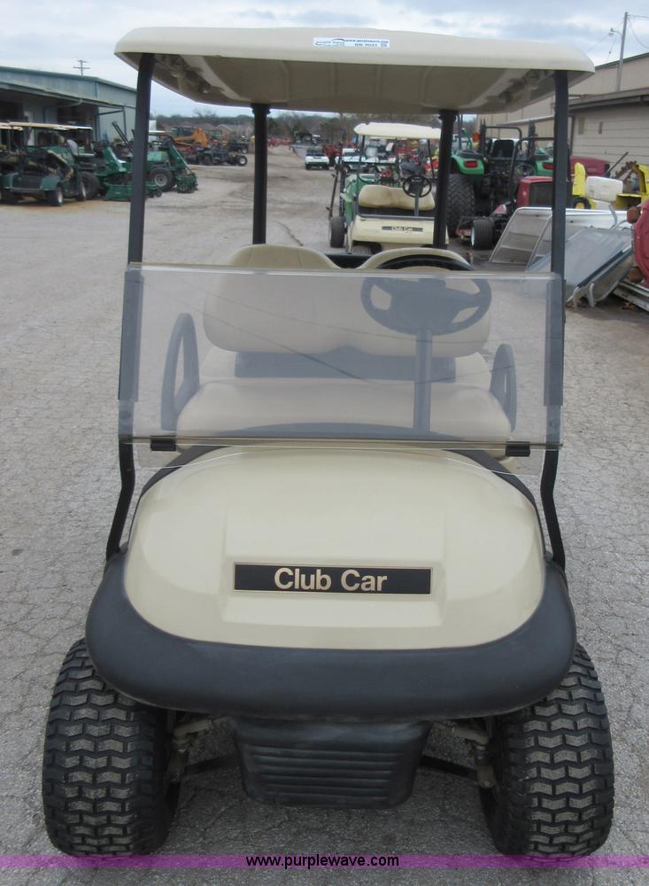 image for item BB9042 2010 Club Car Precident golf cart