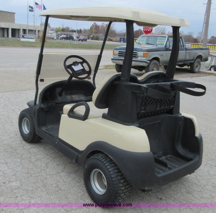 image for item BB9042 2010 Club Car Precident golf cart