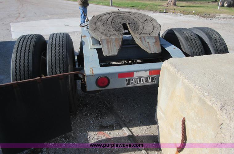 image for item BB9044 2004 Holden HCP10 converter dolly