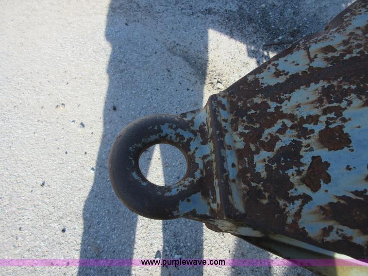 image for item BB9044 2004 Holden HCP10 converter dolly