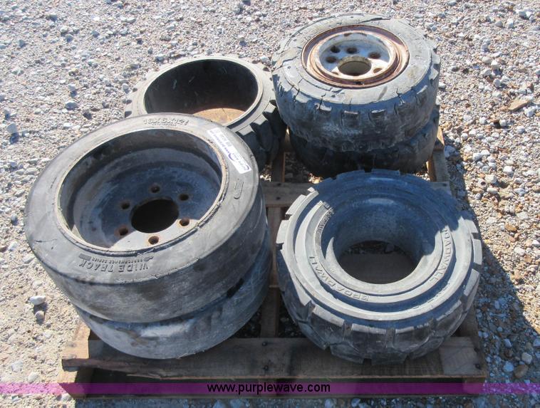 image for item BB9046 (6) forklift tires