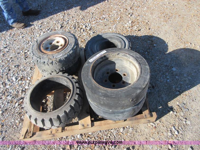 image for item BB9046 (6) forklift tires