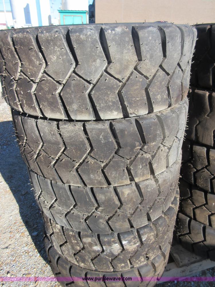 image for item BB9048 (15) 28x9-15 NHS forklift tires