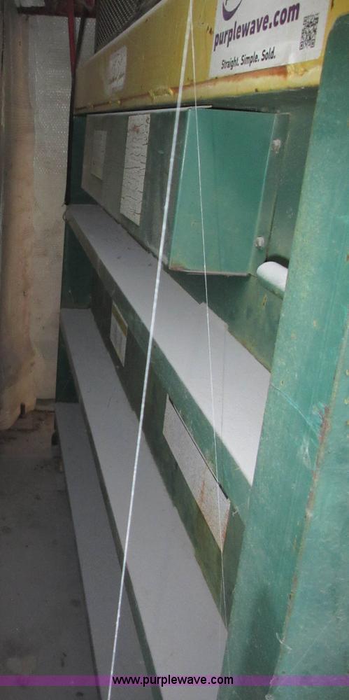 image for item BB9055 1997 Load King 1003910 vertical cardboard baler