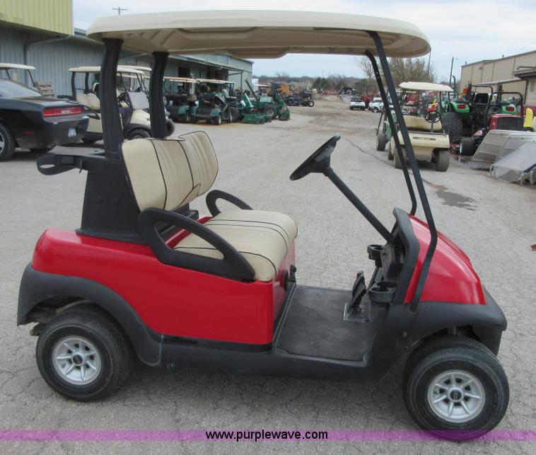 image for item BB9077 2009 Club Car Precident golf cart