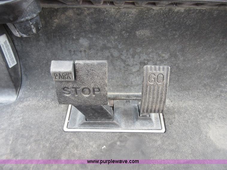 image for item BB9077 2009 Club Car Precident golf cart