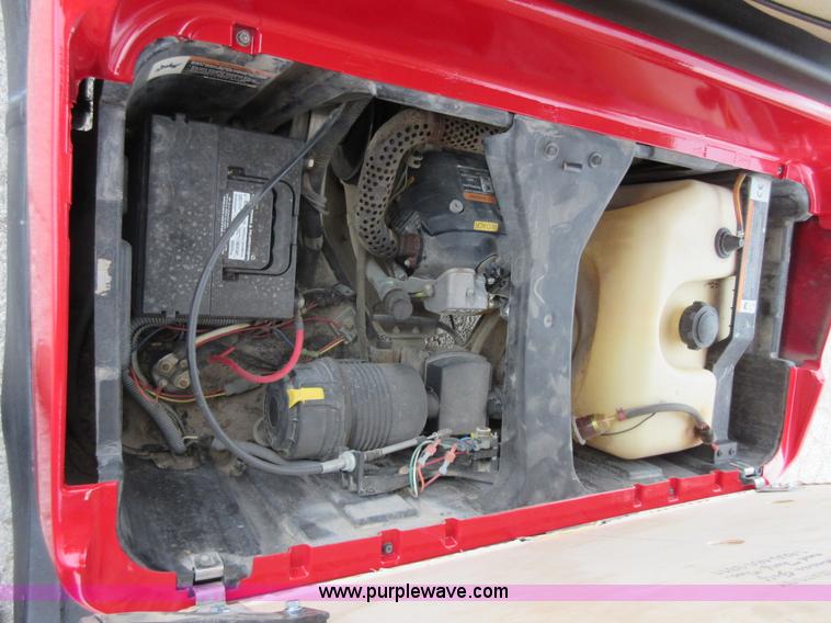 image for item BB9077 2009 Club Car Precident golf cart