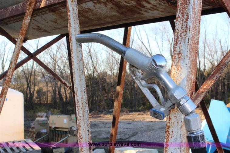 image for item BL9328 Fuel tank