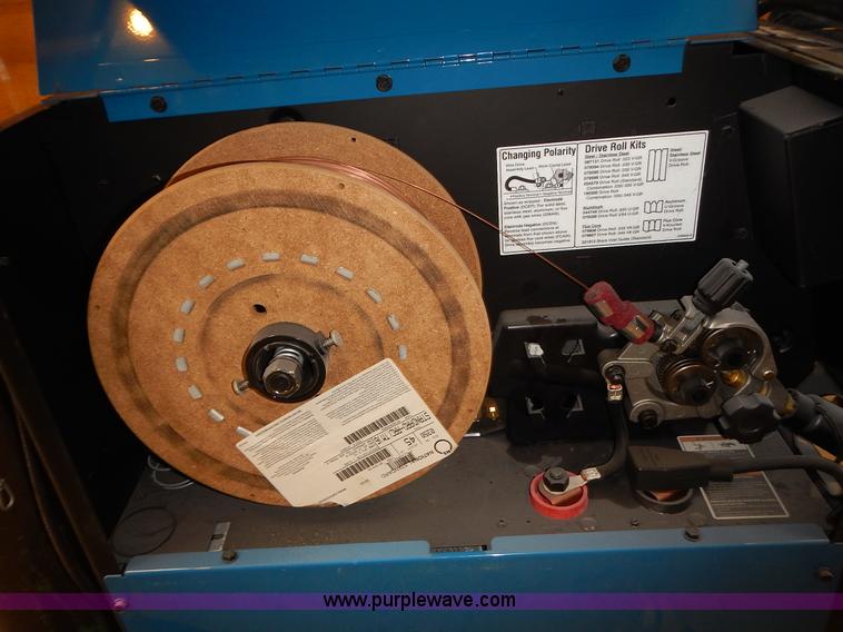 Miller Millermatic 252 wire welder in Topeka, KS Item BL9344 sold
