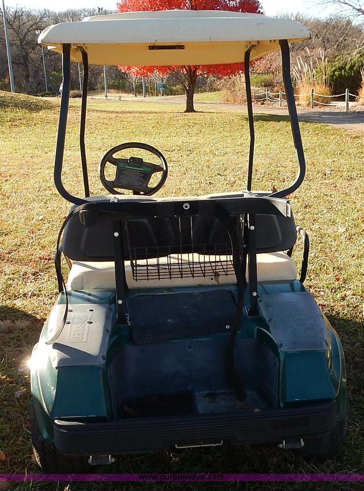 image for item BN9145 2004 Club Car electric golf cart