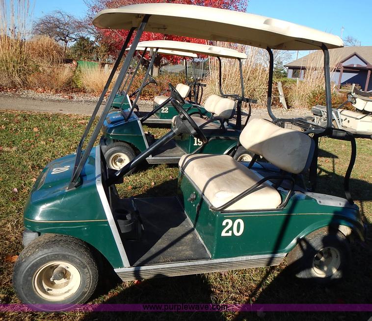 image for item BN9145 2004 Club Car electric golf cart