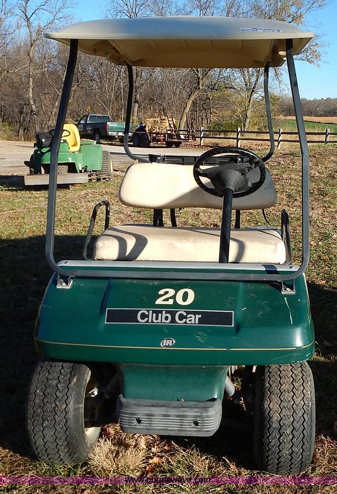 image for item BN9145 2004 Club Car electric golf cart