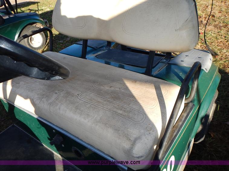 image for item BN9145 2004 Club Car electric golf cart