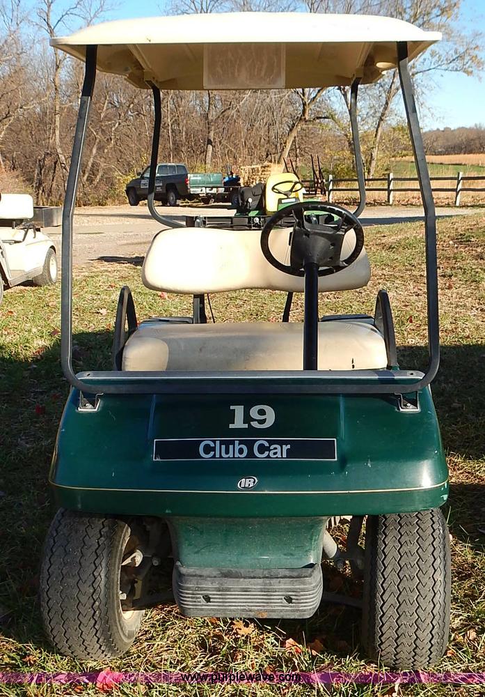 image for item BN9146 2004 Club Car electric golf cart