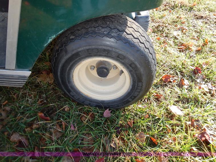 image for item BN9146 2004 Club Car electric golf cart